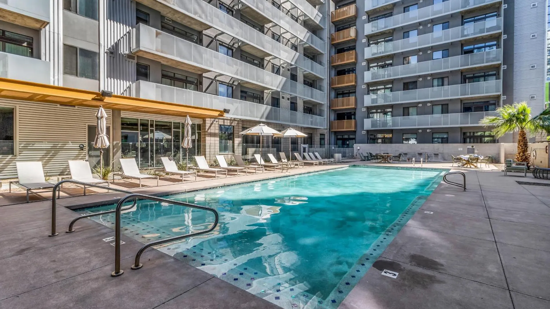 Centric 2Br In Heart Of Dtphx Free Garage Parking Διαμέρισμα Φοίνιξ